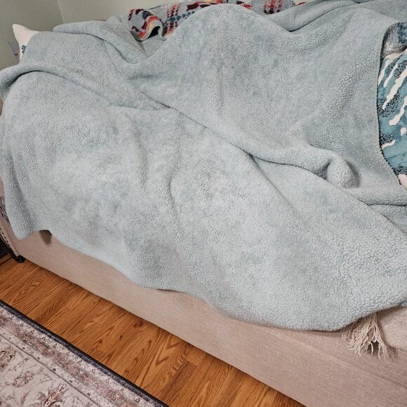 Pendleton Sherpa Fleece Blanket Twin - Picture 6 of 7